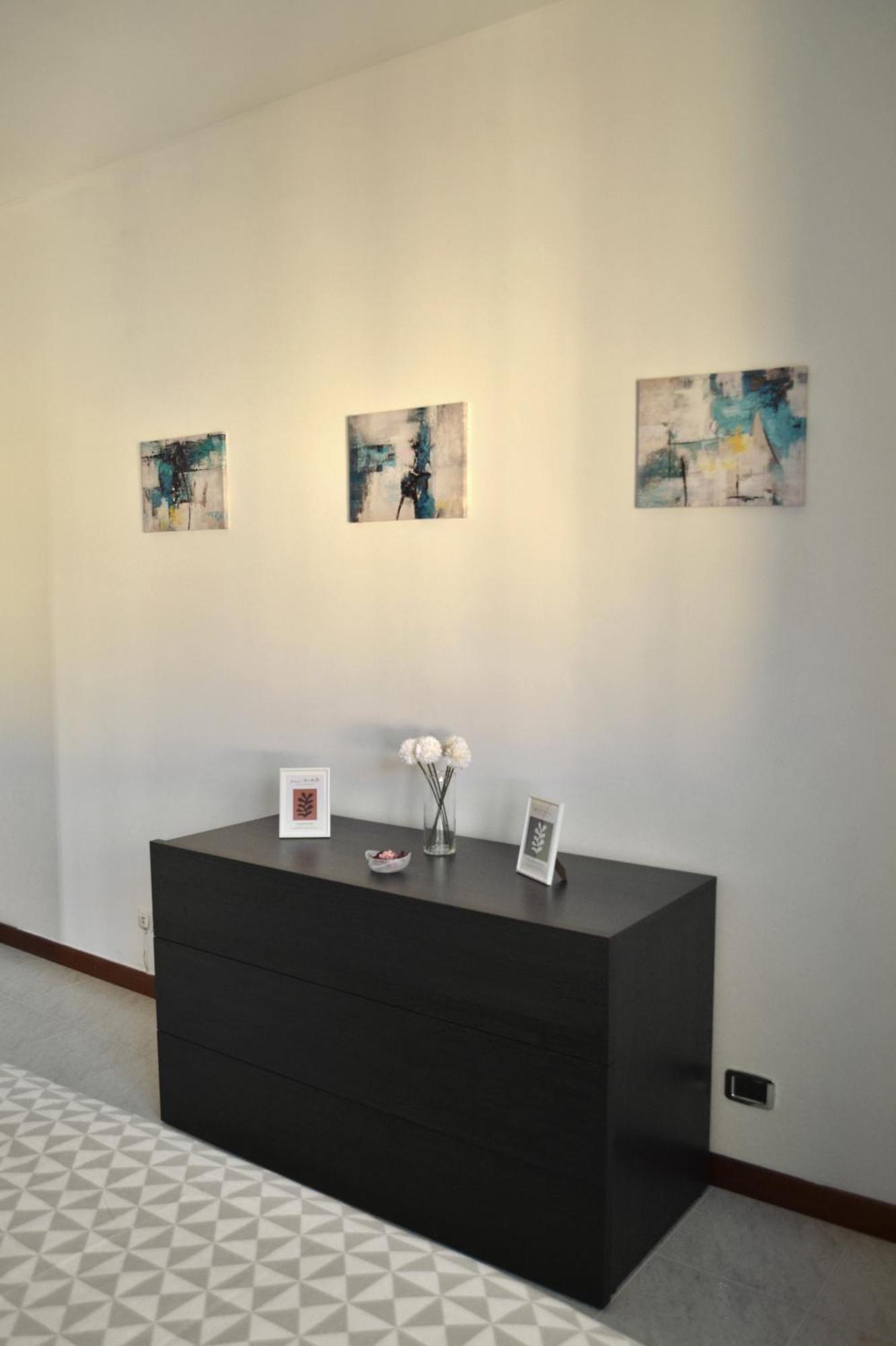 La Dolce Vita - Appartamento Con Parcheggio Privato Vicino Al Centro E All'Ospedale Asti Dış mekan fotoğraf